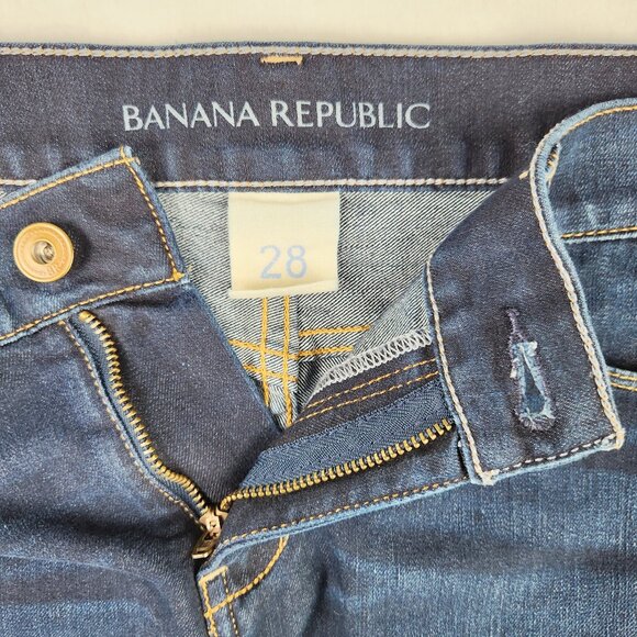 Banana Republic Womens Denim Midi Pencil Skirt Size 28 Blue Med - Picture 2 of 6